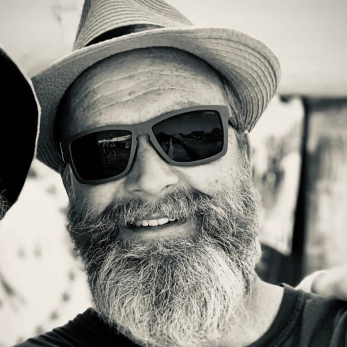 Editor-profile-pic_GIDEON-ROBERTON-768x887